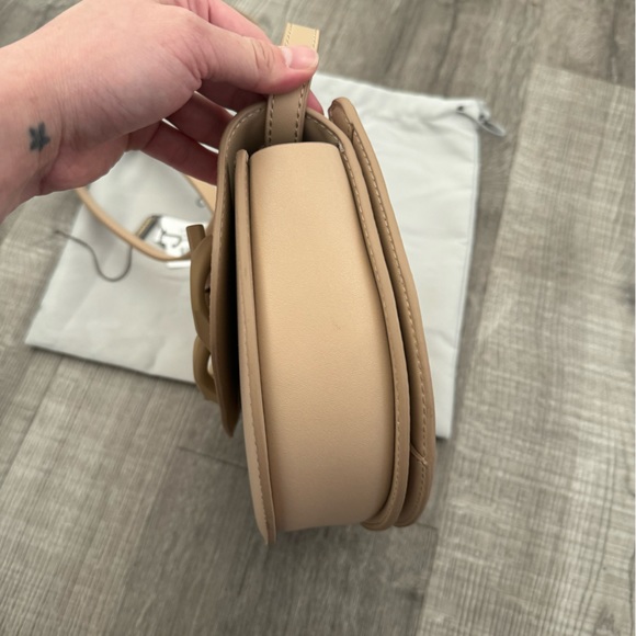 Charles & Keith Layla Chain Link Crossbody Bag - Beige - Size Medium - Picture 10 of 10